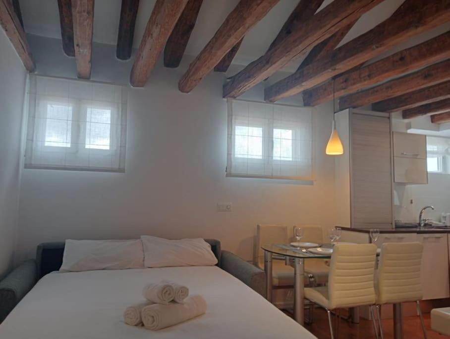 Emblematic Flat In Madrid Central - Arenal Экстерьер фото